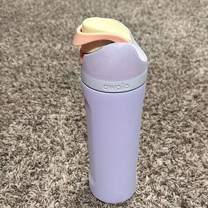Owala Purple and Cream Water Bottle